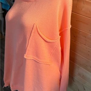 Oversized easel lightweight sweater with raw hem. NWT! Would fit a medium easy!